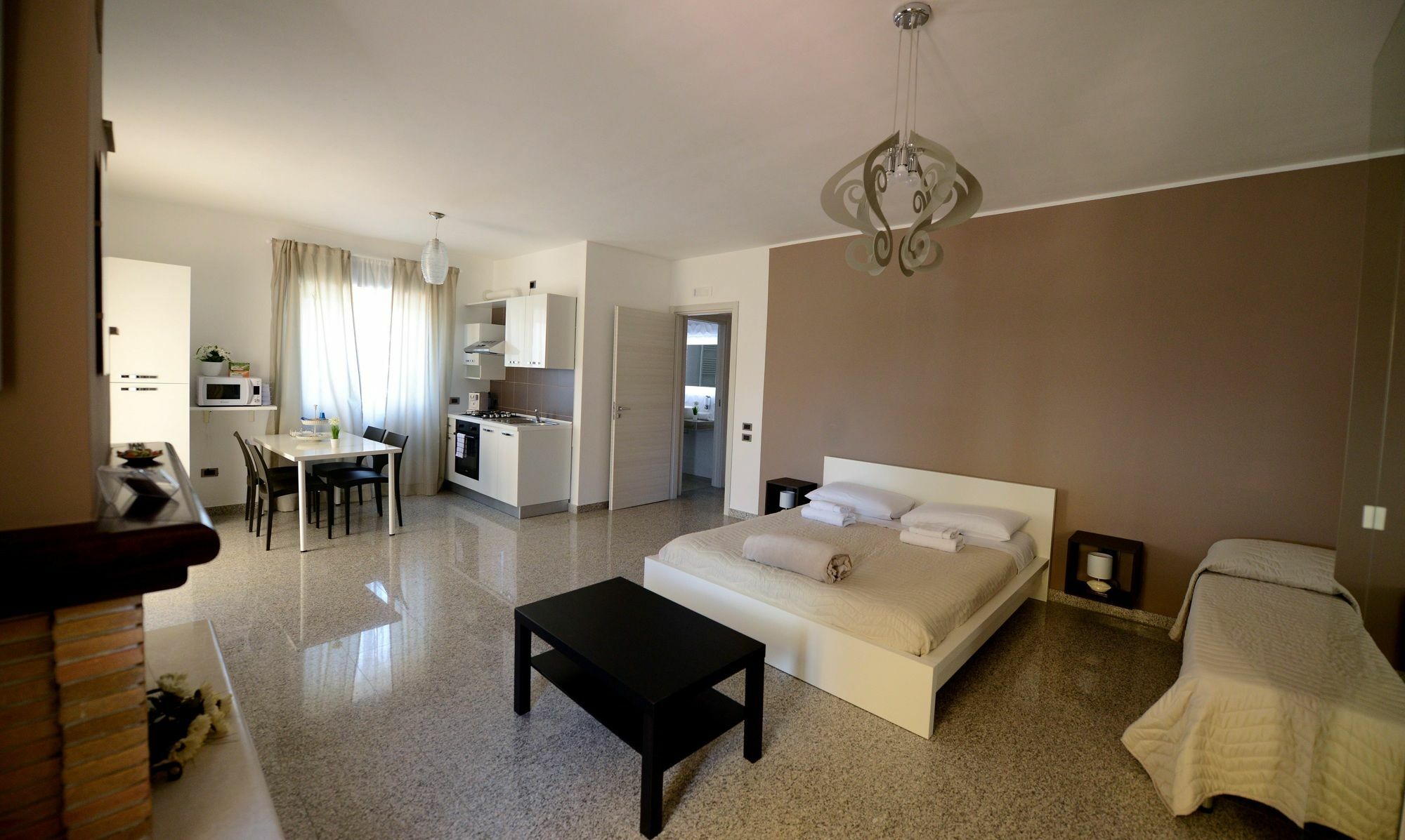 บีแอนด์บี อีเดน ซัสซี มาเตรา Bed & Breakfast ภายนอก รูปภาพ