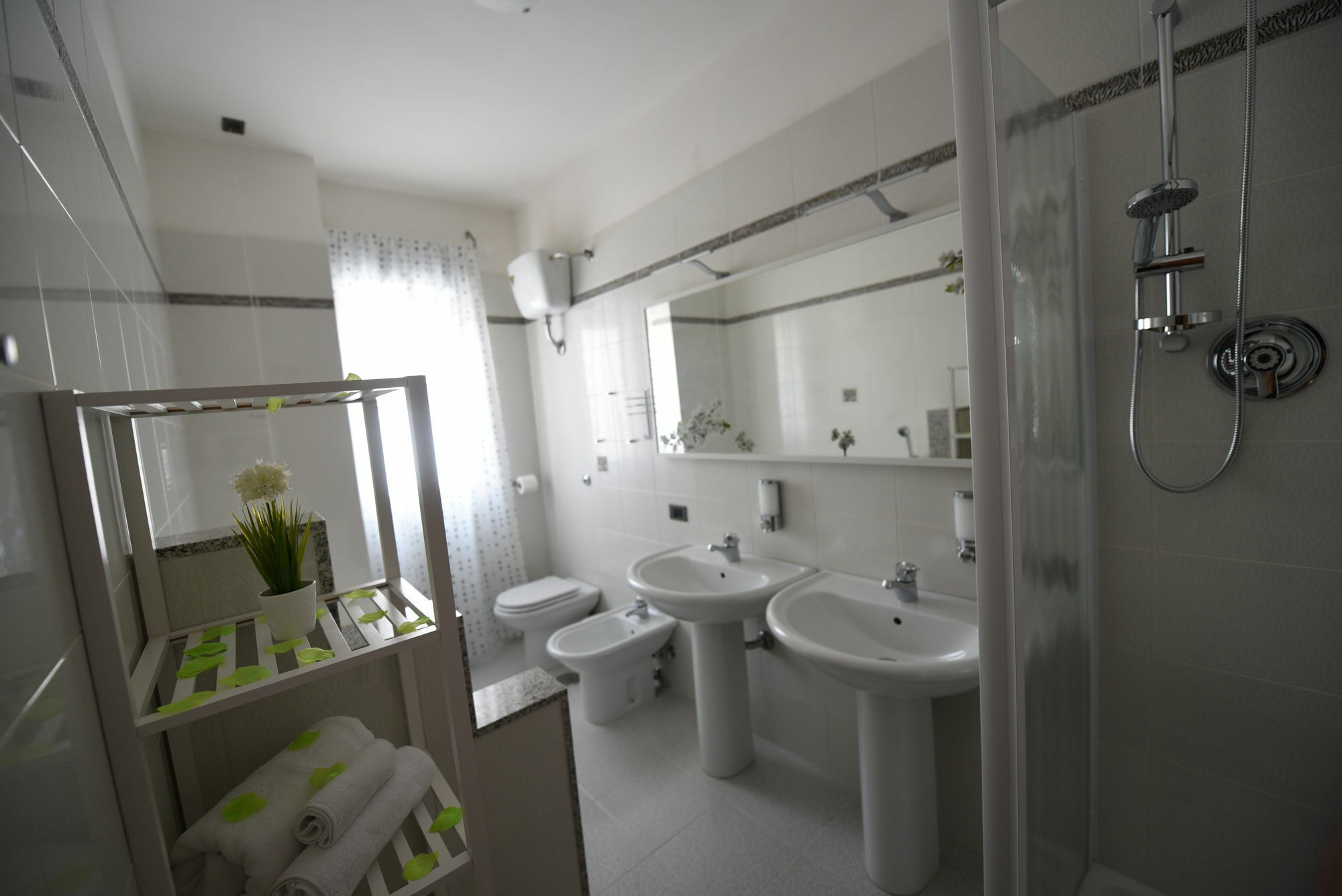 บีแอนด์บี อีเดน ซัสซี มาเตรา Bed & Breakfast ภายนอก รูปภาพ